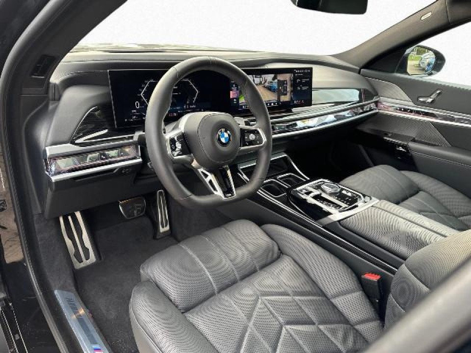 BMW Seria 7 740d xDrive - foto 6