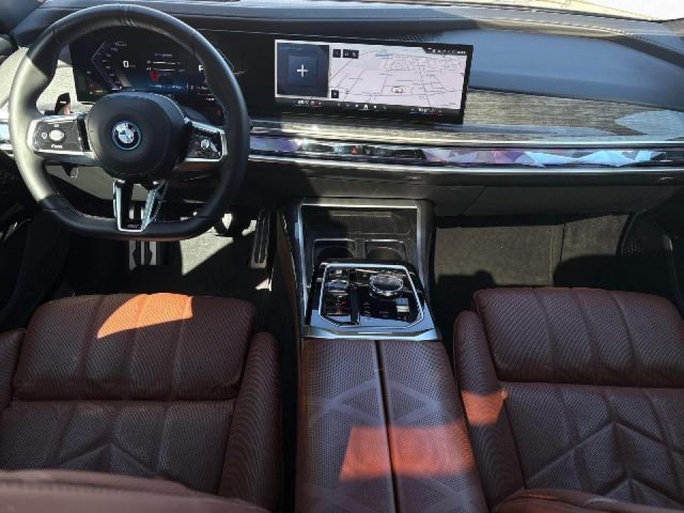 BMW Seria 7 M760e xDrive - foto 8