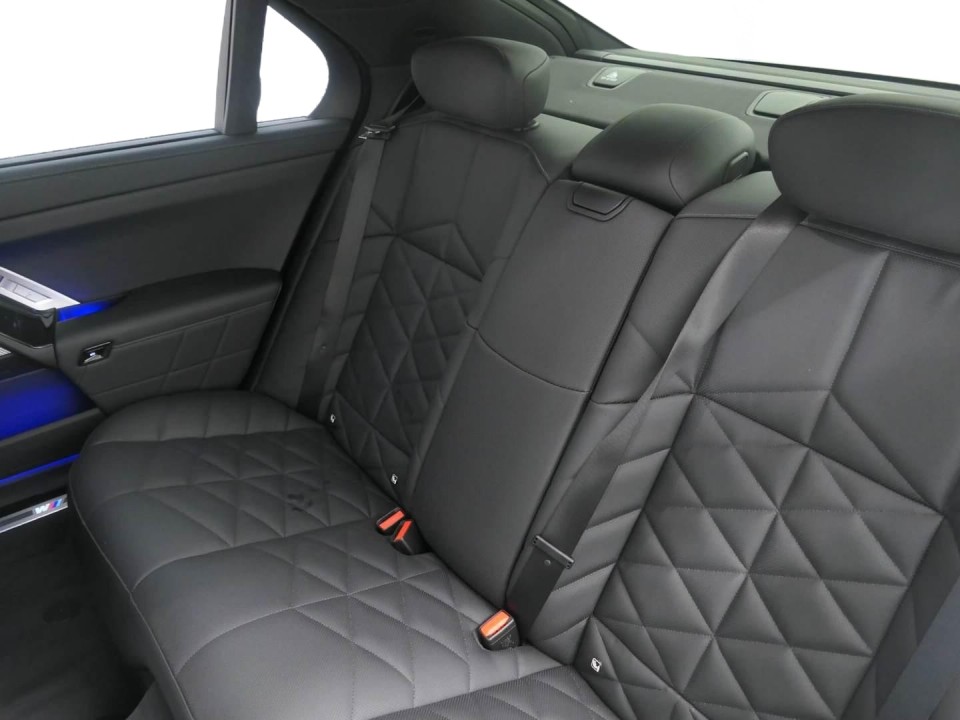 BMW Seria 7 740d xDrive - foto 7