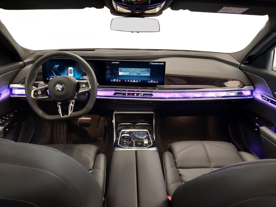 BMW Seria 7 740d xDrive - foto 6