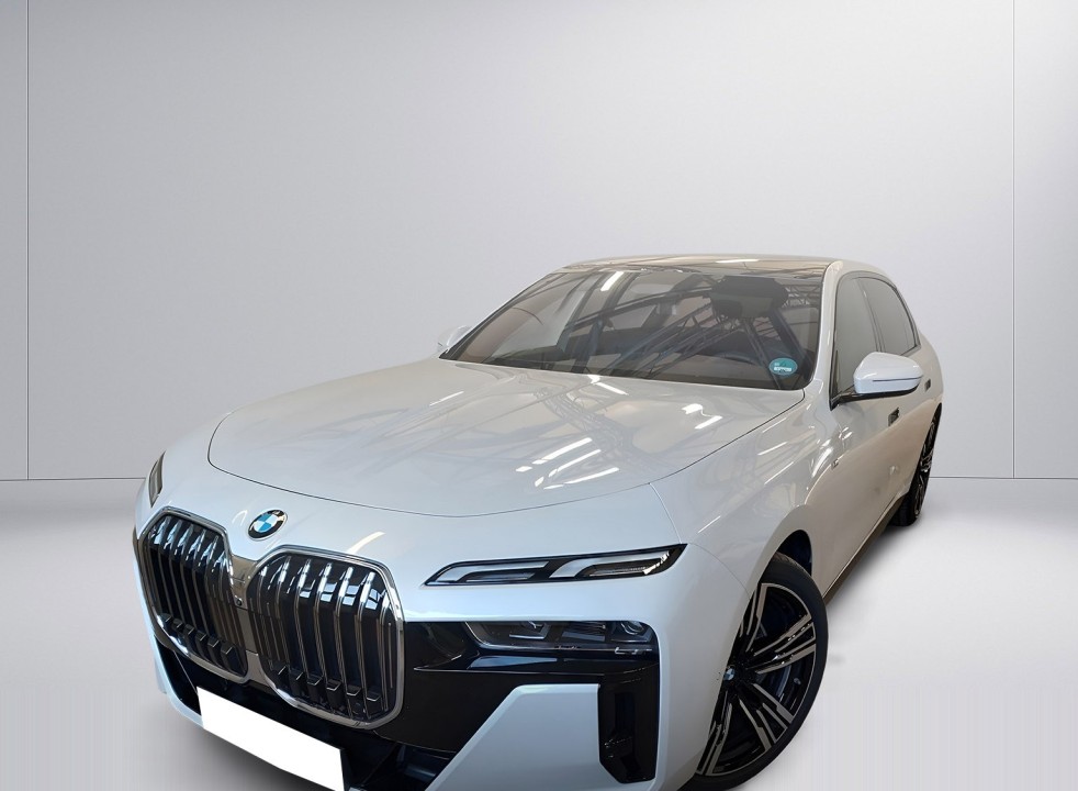 BMW Seria 7 740d xDrive (4)