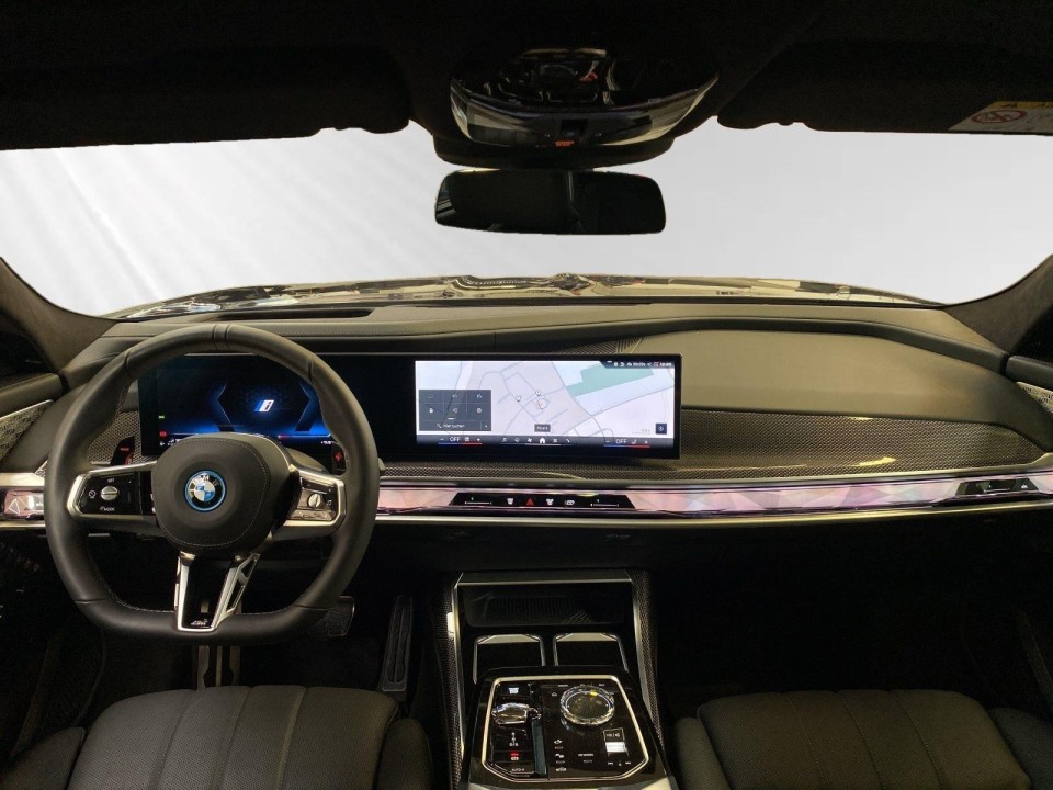 BMW Seria 7 M760e xDrive - foto 8