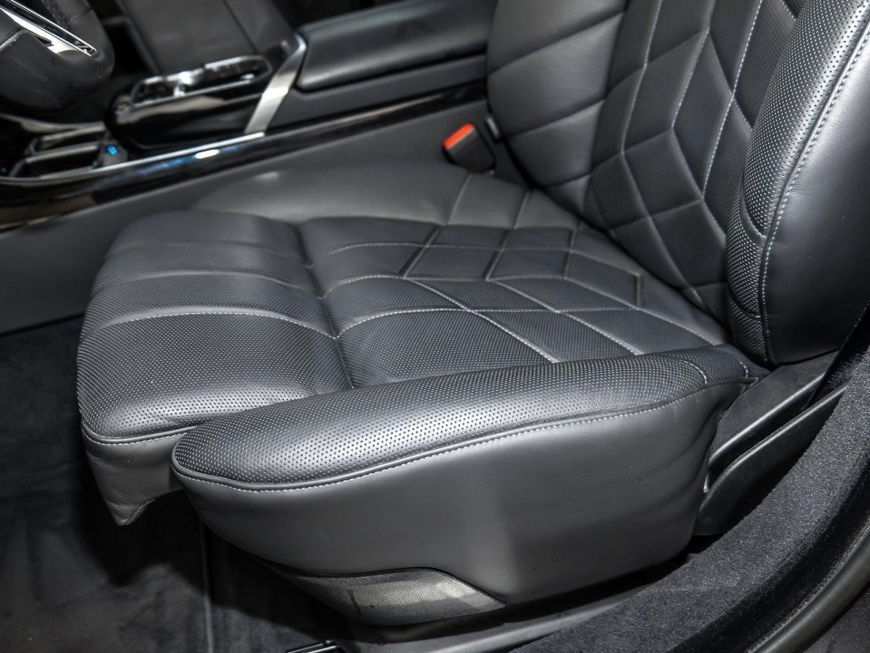 BMW Seria 7 750e xDrive - foto 15