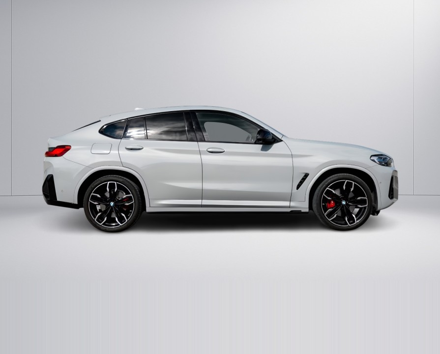 BMW X4 M40i (3)