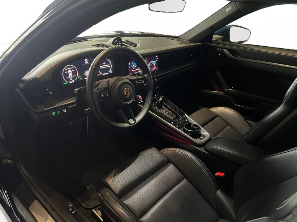 Porsche 911 Carrera - foto 13