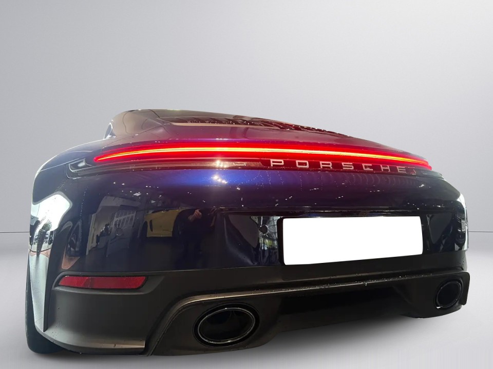 Porsche 911 Carrera (5)