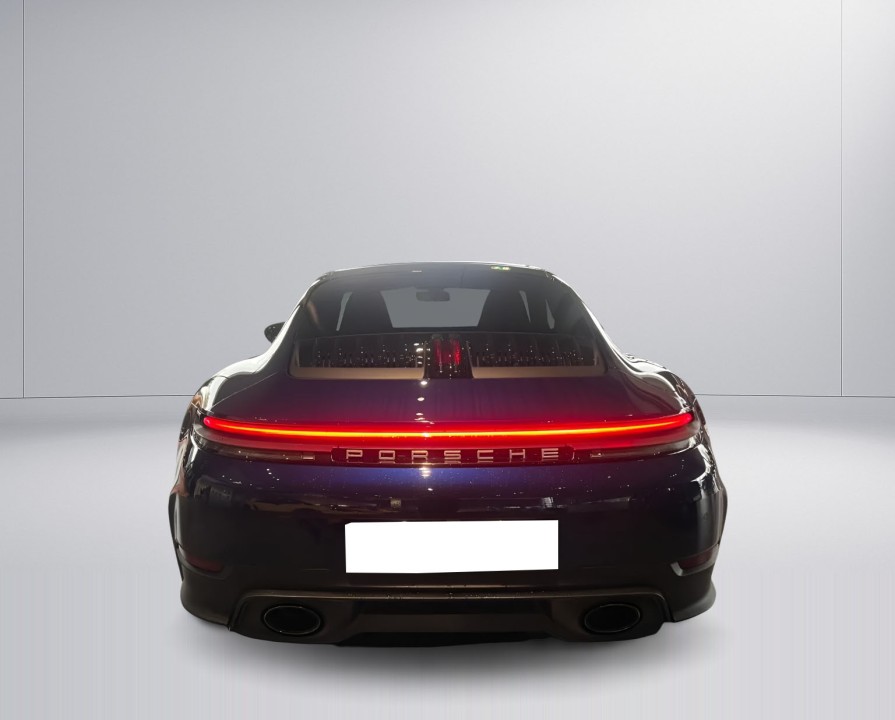 Porsche 911 Carrera (4)