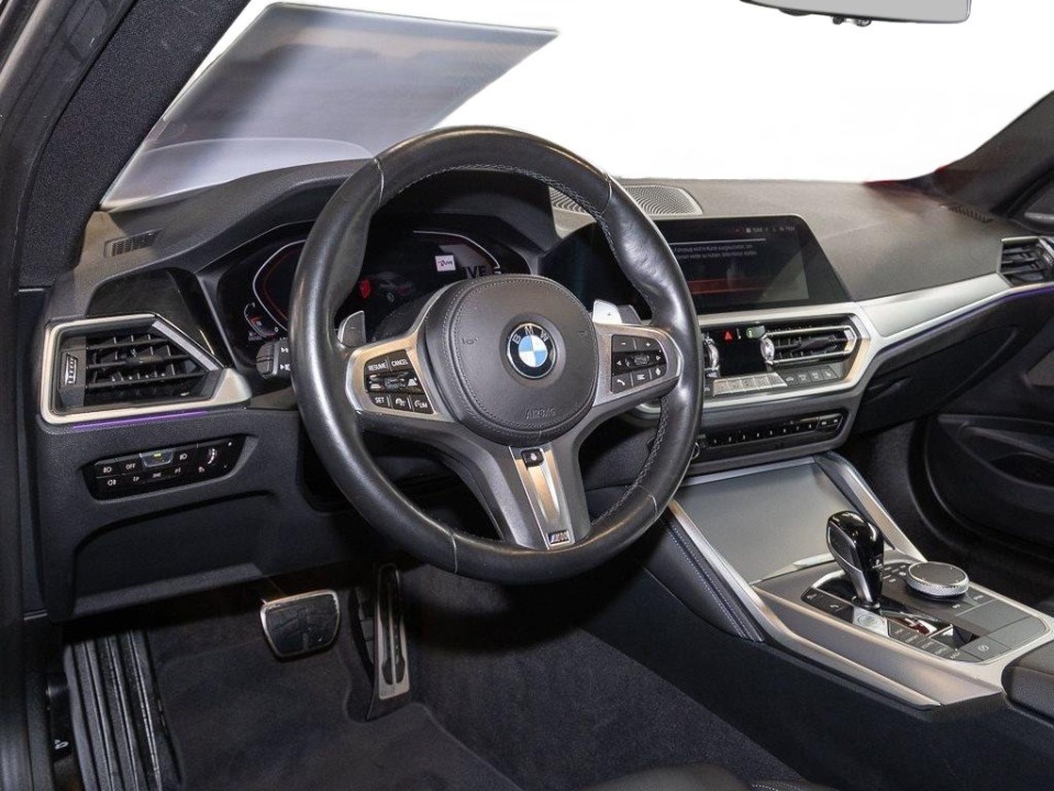 BMW Seria 4 420d Coupé M-Sport (3)