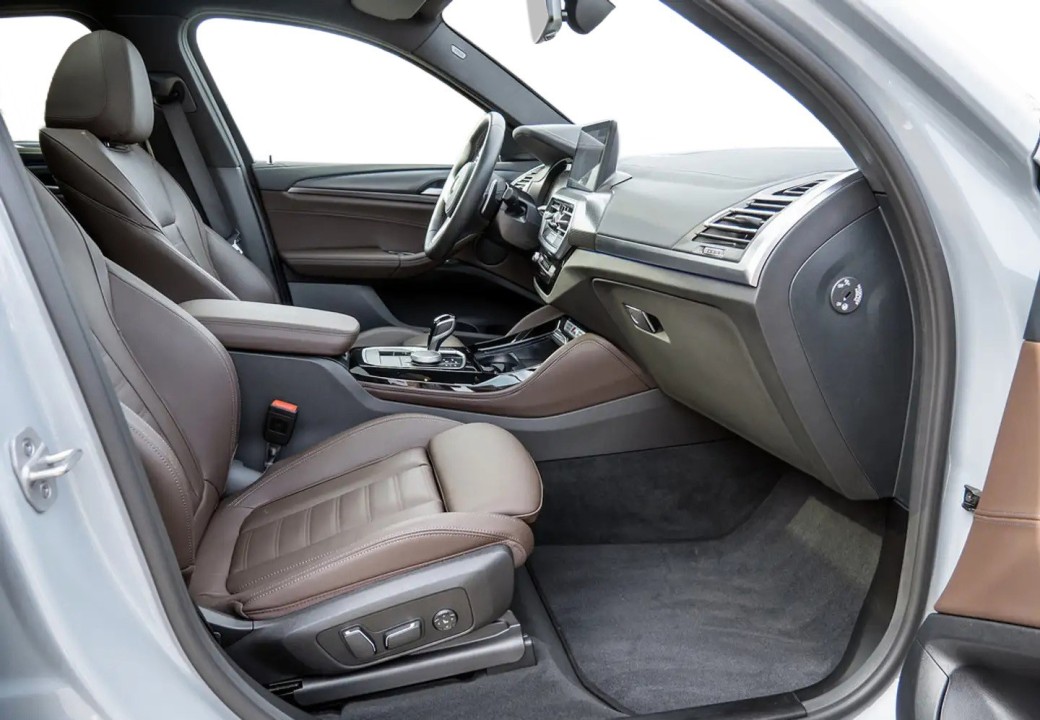 BMW X4 M 40i xDrive (5)