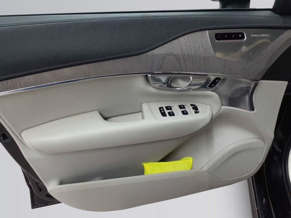 Volvo XC 90 T8 Recharge Ultimate Bright - foto 12