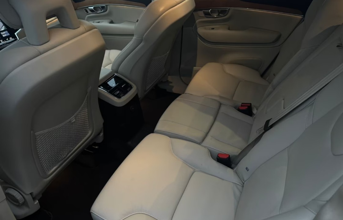 Volvo XC 90 Volvo XC90 T8 Inscription (5)