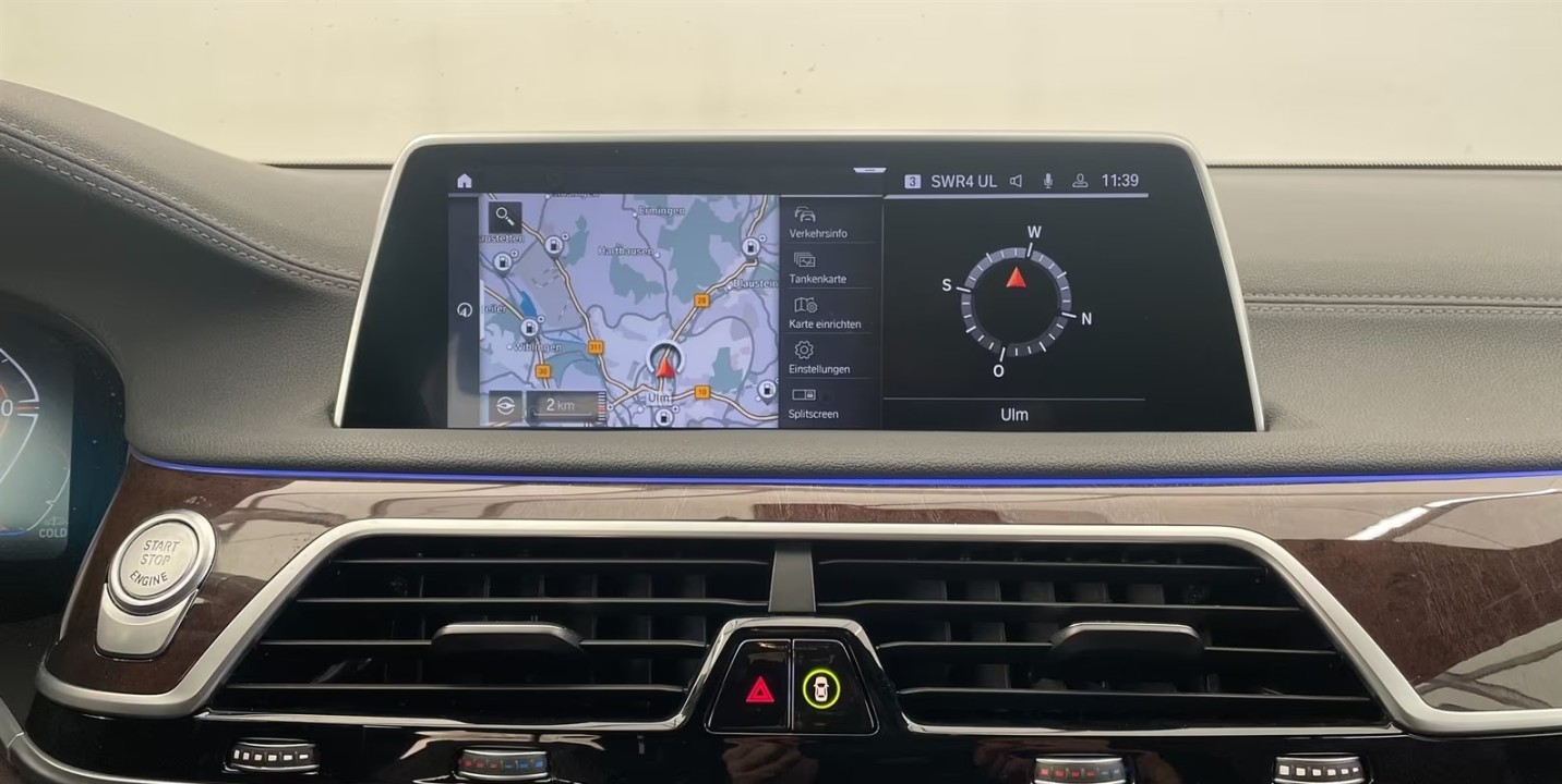 BMW Seria 7 740 xDrive M-Sport - foto 9