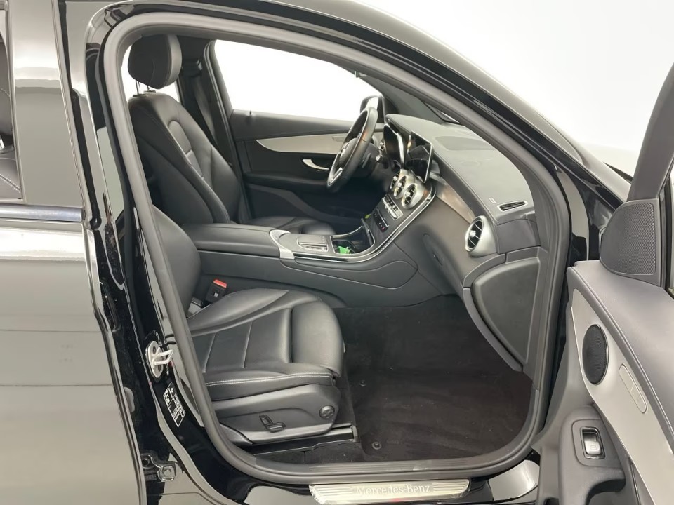 Mercedes-Benz GLC Coupé 300d 4MATIC (4)