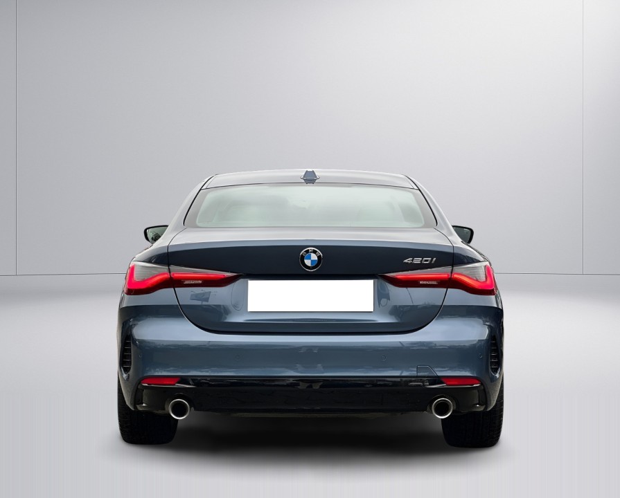 BMW Seria 4 420i Coupé (4)