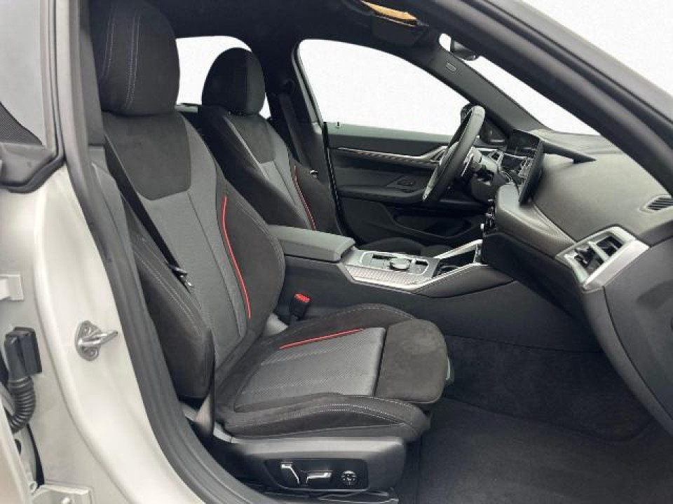BMW Seria 4 420d Gran Coupe M-Sport - foto 6