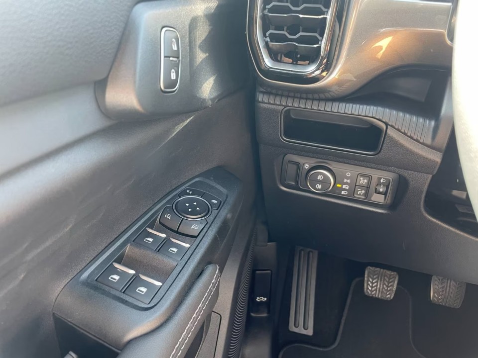 Ford Ranger - foto 22