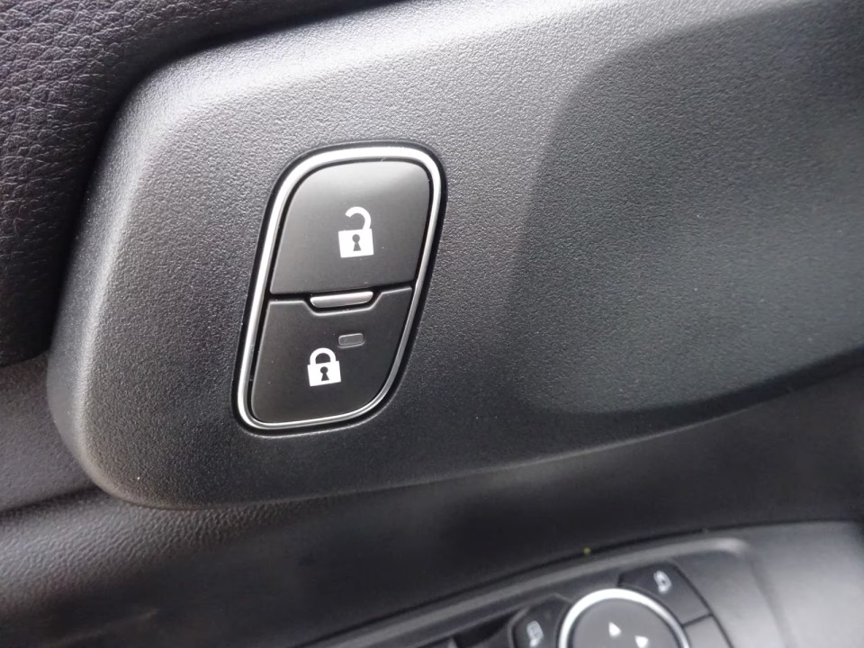 Ford Ranger - foto 16