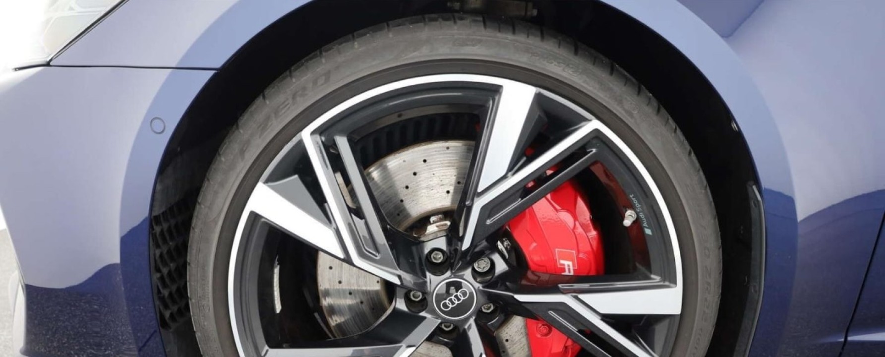 Audi RS6 Avant TFSI Quattro - foto 13