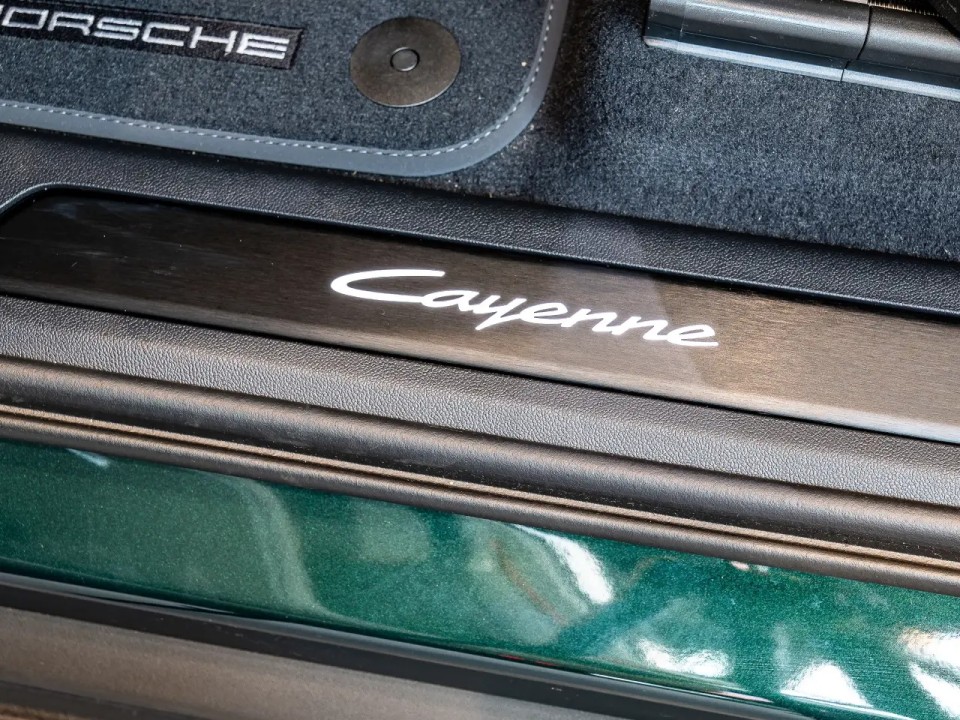 Porsche Cayenne Coupe E-Hybrid Black Edition - foto 21