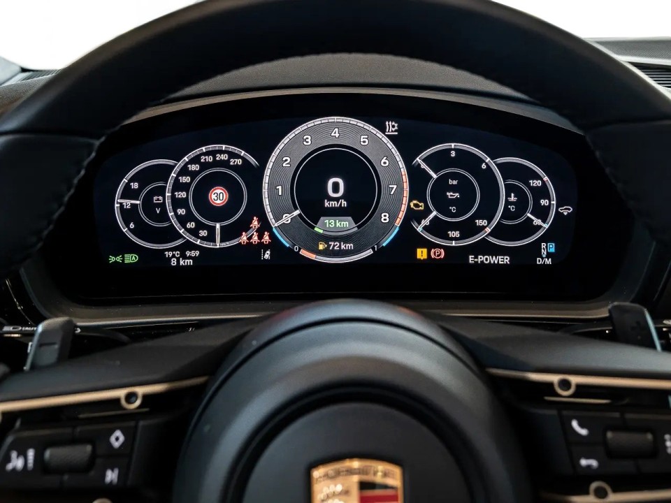 Porsche Cayenne Coupe E-Hybrid Black Edition - foto 11