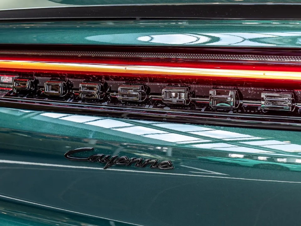 Porsche Cayenne Coupe E-Hybrid Black Edition - foto 25