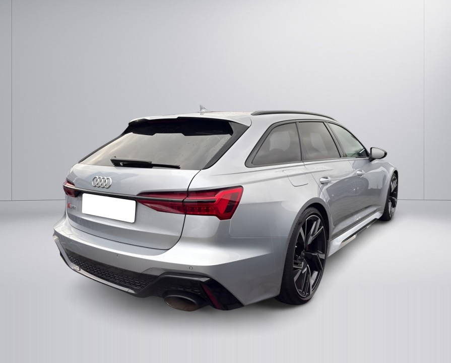 Audi RS6 Avant TFSI Quattro (2)
