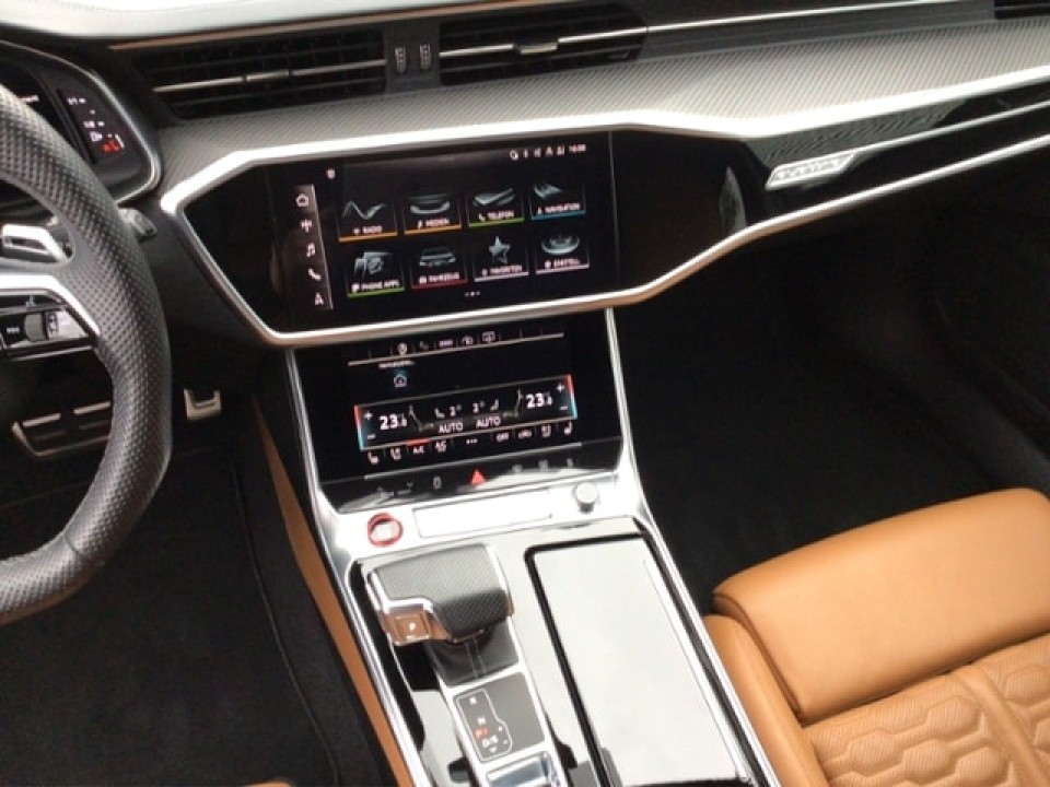 Audi RS6 Avant TFSI Quattro - foto 8
