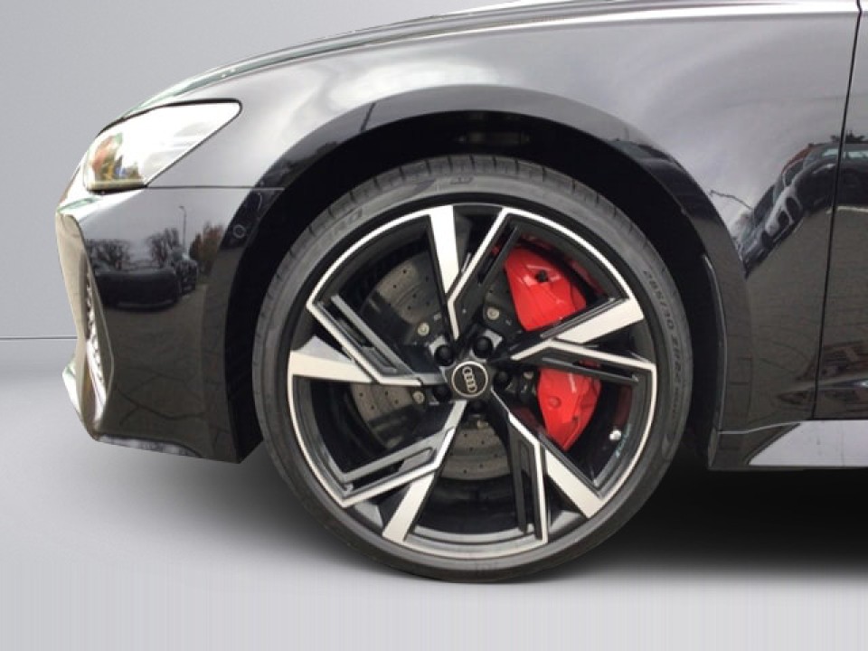 Audi RS6 Avant TFSI Quattro - foto 18