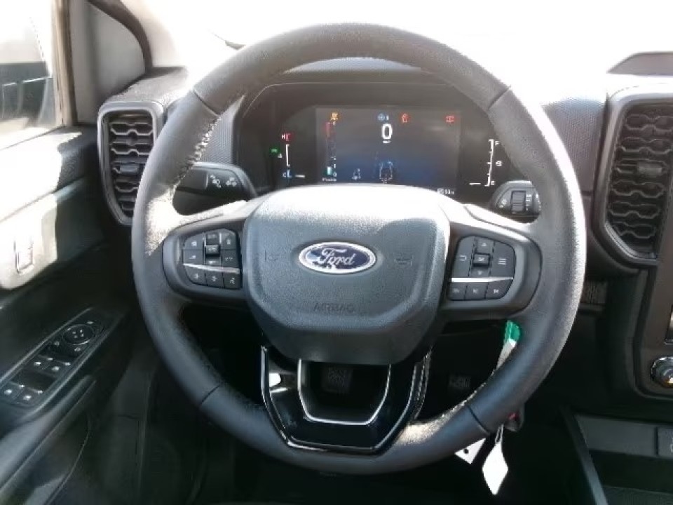 Ford Ranger - foto 8