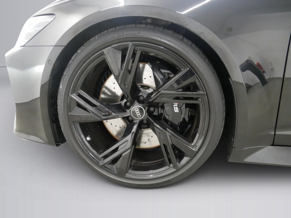 Audi RS6 Avant TFSI Quattro - foto 18