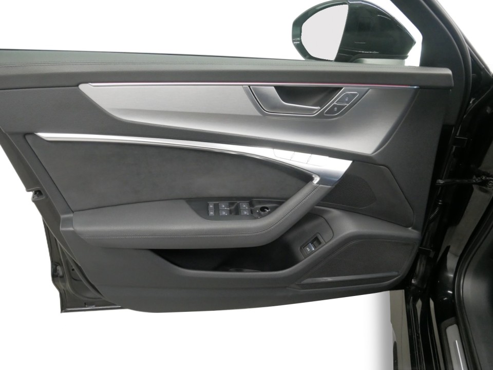 Audi RS6 Avant TFSI Quattro - foto 14