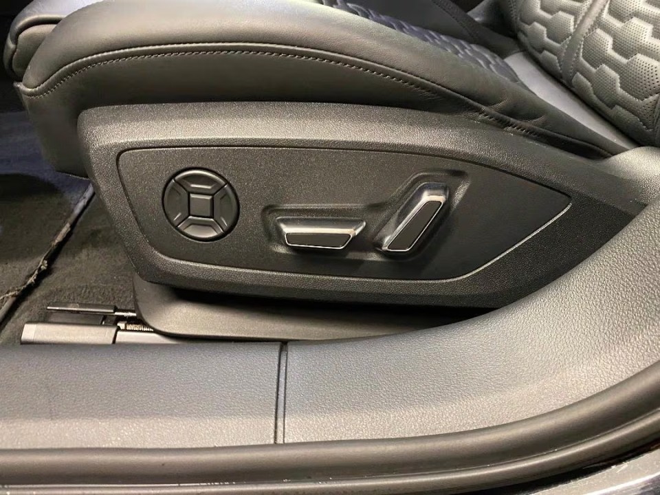 Audi RS6 Avant TFSI Quattro Tiptronic - foto 14