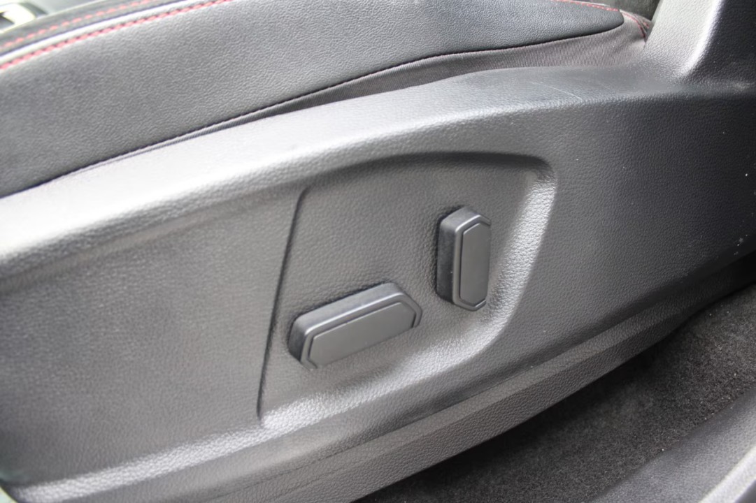 Ford Ranger - foto 18