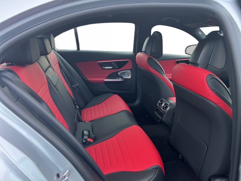 Mercedes-Benz C 300de 4MATIC AMG Line - foto 11