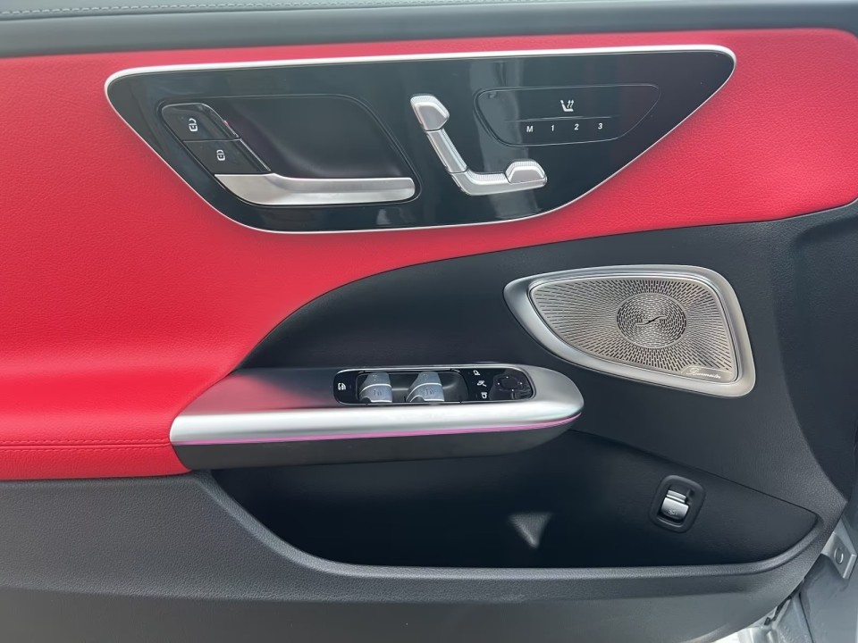 Mercedes-Benz C 300de 4MATIC AMG Line - foto 12