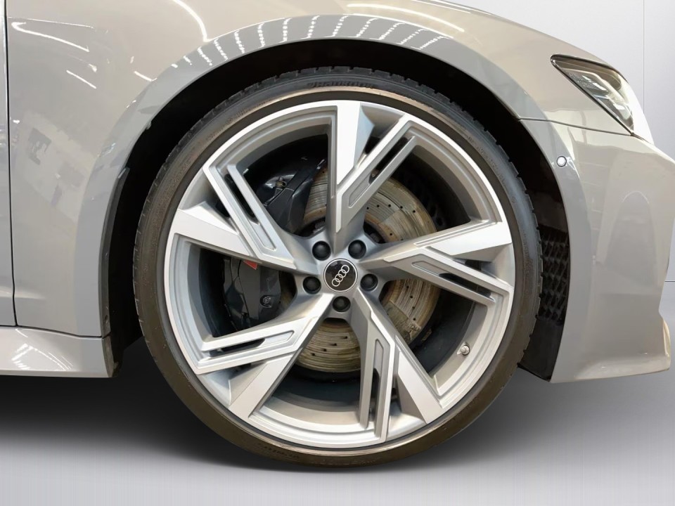 Audi RS6 Avant TFSI Quattro - foto 18