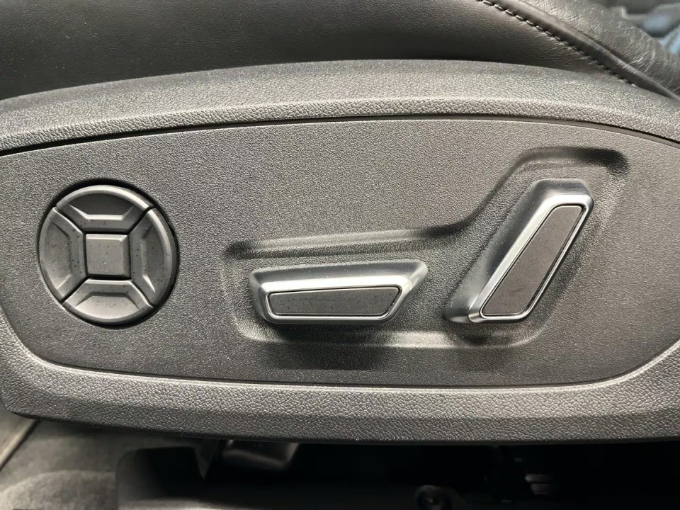 Audi RS6 Avant TFSI Quattro - foto 13