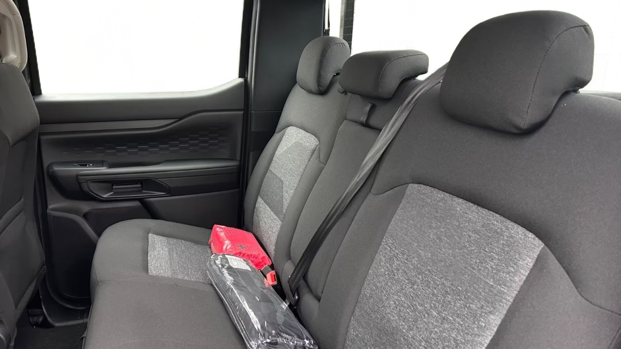 Ford Ranger - foto 8