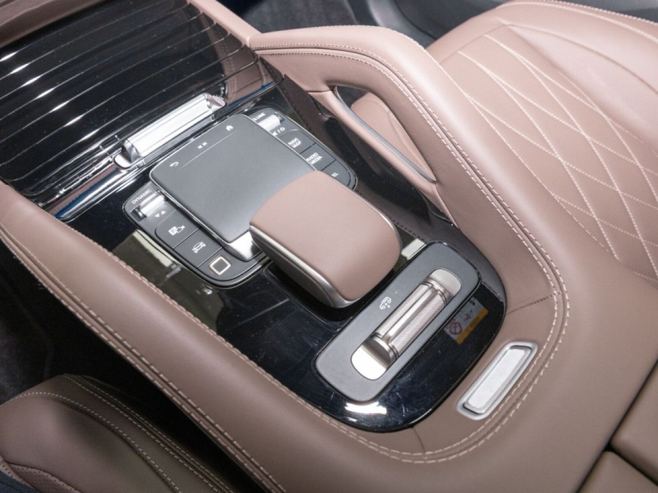 Mercedes-Benz GLE Coupé AMG 63s 4MATIC+ - foto 18