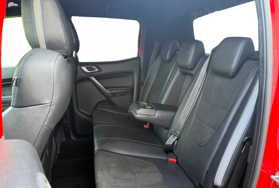 Ford Raptor - foto 11