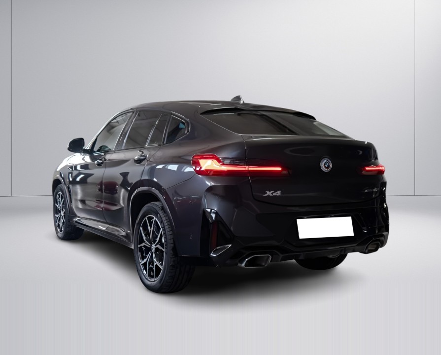 BMW X4 30i M-Sport xDrive (4)