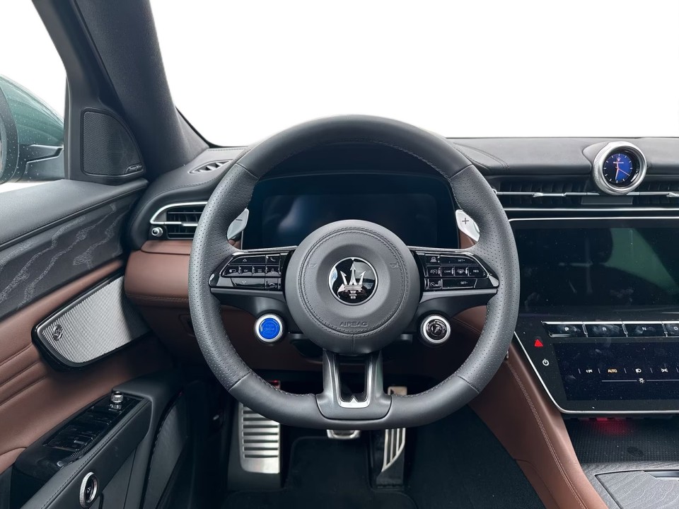 Maserati Grecale Modena (5)