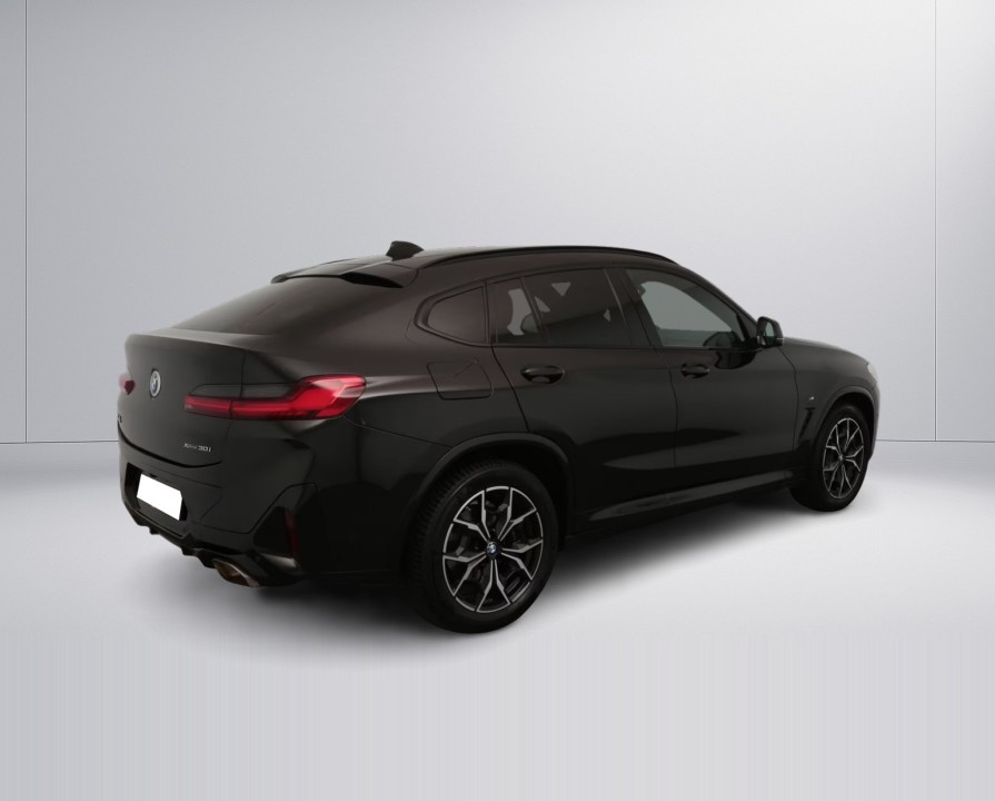 BMW X4 xDrive30i M-Sport (3)