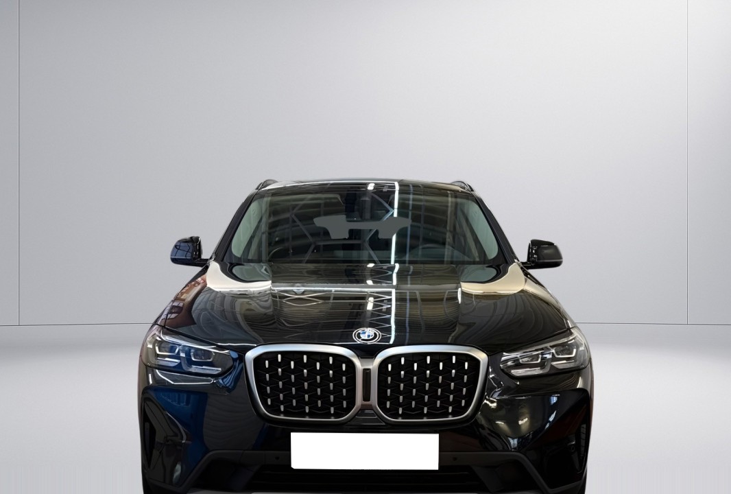 BMW X4 xDrive30i (2)