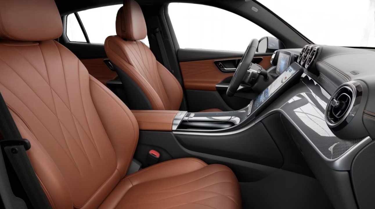 Mercedes-Benz GLC Coupé 300 4MATIC AMG - foto 8