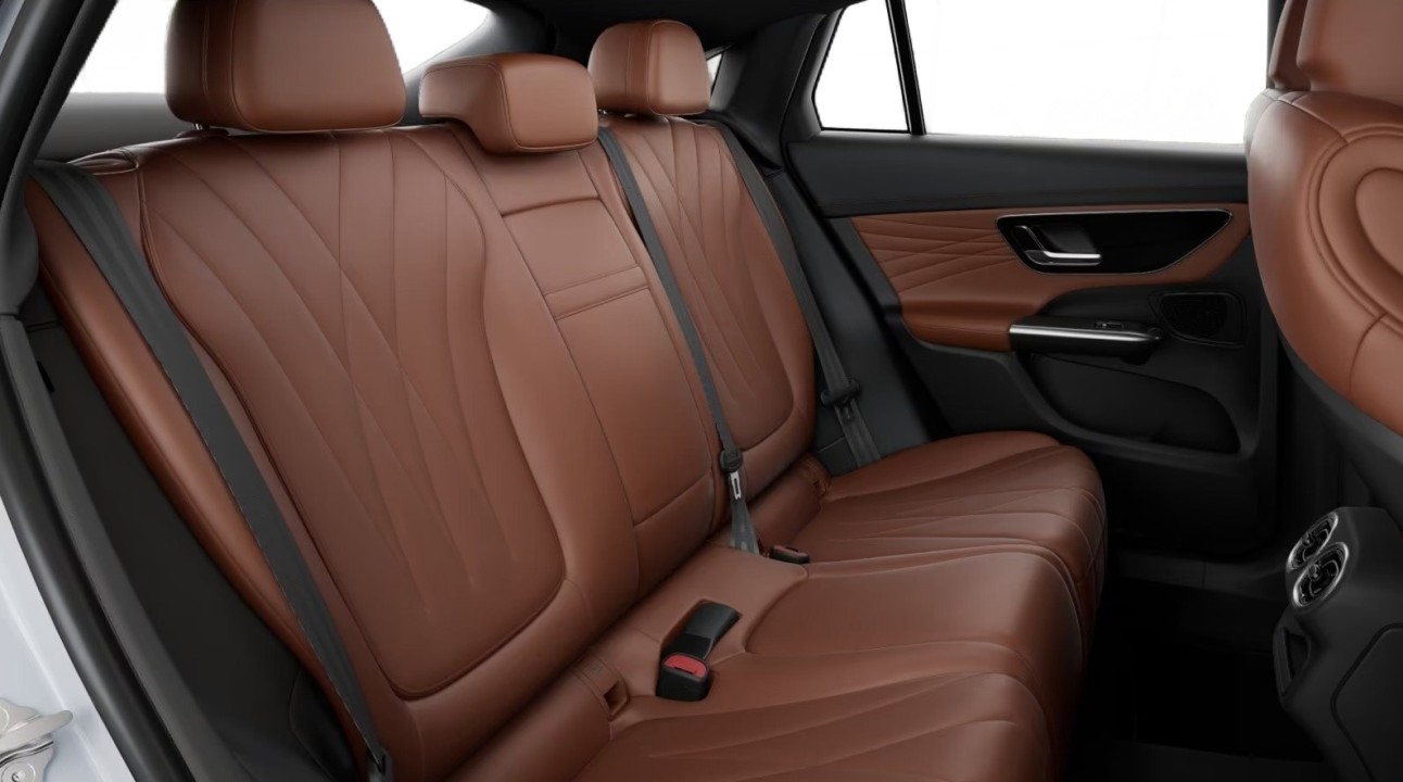 Mercedes-Benz GLC Coupé 300 4MATIC AMG - foto 9