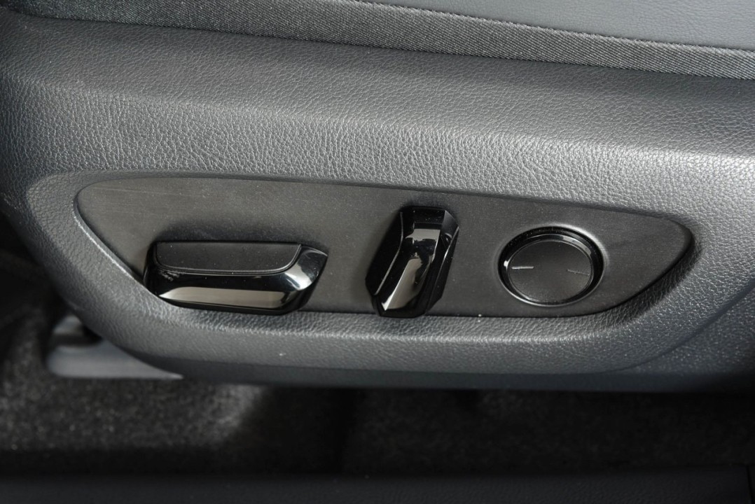 Lexus Seria RX 350h Executive - foto 13