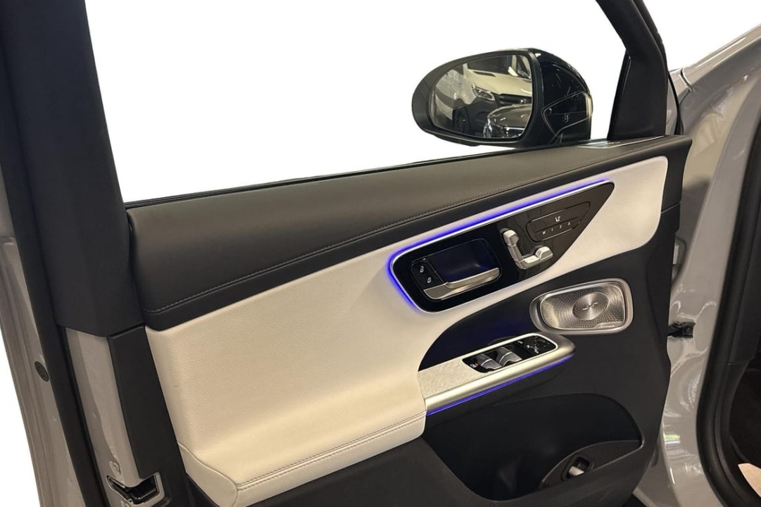 Mercedes-Benz GLC Coupé 300 de 4MATIC AMG - foto 19