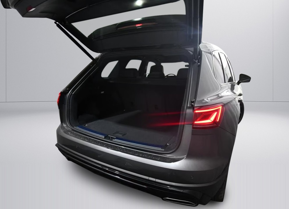 Volkswagen Touareg TDI 4Motion R-Line - foto 9