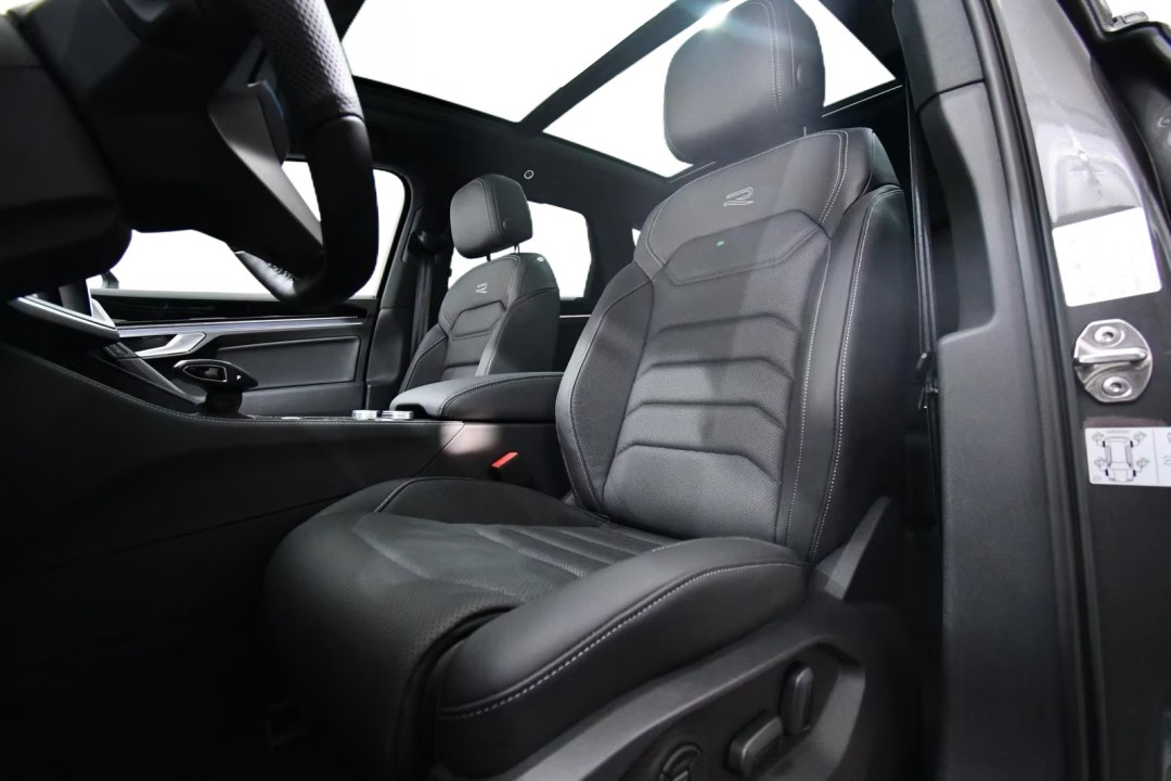 Volkswagen Touareg TDI 4Motion R-Line - foto 6